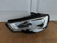 Laden Sie das Bild in den Galerie-Viewer, Frontscheinwerfer Audi A3 8V0941005 Xenon Links Scheinwerfer Headlight