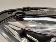 Laden Sie das Bild in den Galerie-Viewer, Frontscheinwerfer Mercedes-Benz W247 A2479063605KZ LED Rechts Headlight