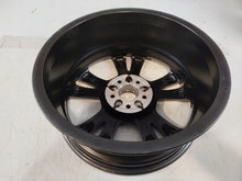 Laden Sie das Bild in den Galerie-Viewer, 1x Alufelge 18 Zoll 7.5&quot; 5x112 52ET A4474010501 Mercedes-Benz Rim Wheel