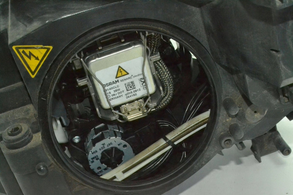 Frontscheinwerfer Opel Zafira B 13252471 0301214282 Bi-Xenon Rechts Headlight