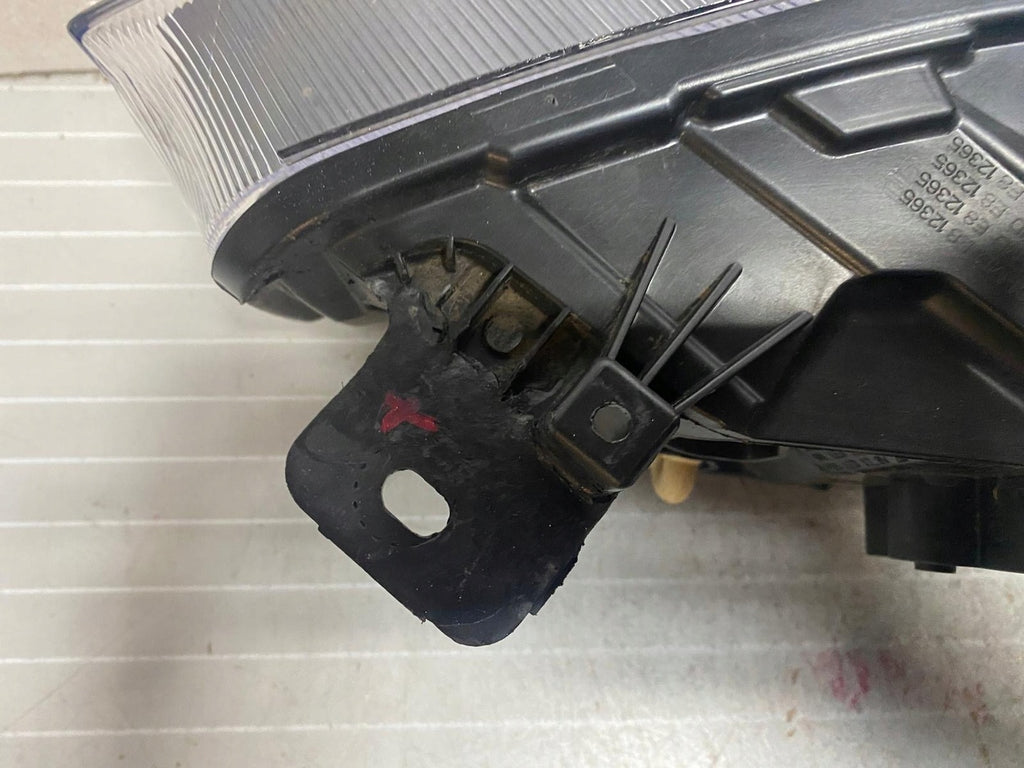 Frontscheinwerfer Ford Focus NX7B-13E014-CF LED Rechts Scheinwerfer Headlight SCH7365433482wu
