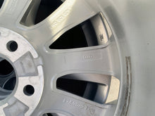 Load image into Gallery viewer, 1x Alufelge 17 Zoll 7.5&quot; 5x112 8W0601025L Audi Rim Wheel