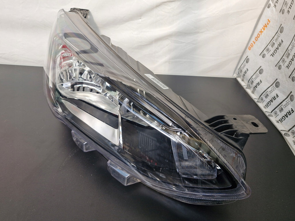 Frontscheinwerfer Ford Focus MX7B-13E014-CC Rechts Scheinwerfer Headlight SCH3312556765op