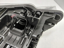 Laden Sie das Bild in den Galerie-Viewer, Frontscheinwerfer BMW Z4 E89 7303246 Xenon Rechts Scheinwerfer Headlight SCH7369010760zm