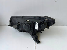 Load image into Gallery viewer, Frontscheinwerfer VW Caddy 2K8941006A Rechts Scheinwerfer Headlight SCH3636760734ak