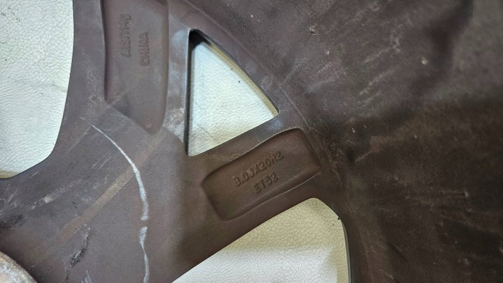 1x Alufelge 20 Zoll 8890173164 Rim Wheel FEL3036593626vy