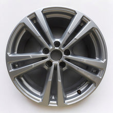 Load image into Gallery viewer, 1x Alufelge 18 Zoll 7.5&quot; 5x112 51ET Glanz Silber 8V0601025AJ Audi A3 Rim Wheel