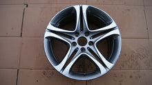 Load image into Gallery viewer, 1x Alufelge 19 Zoll 8.5" 5x120 33ET Glanz Grau 6794692 BMW 1 Mg Rim Wheel FEL1911383779fa