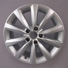 Load image into Gallery viewer, 1x Alufelge 17 Zoll 7.0&quot; 5x112 43ET Glanz Silber 5N0601025AR VW Tiguan Rim Wheel