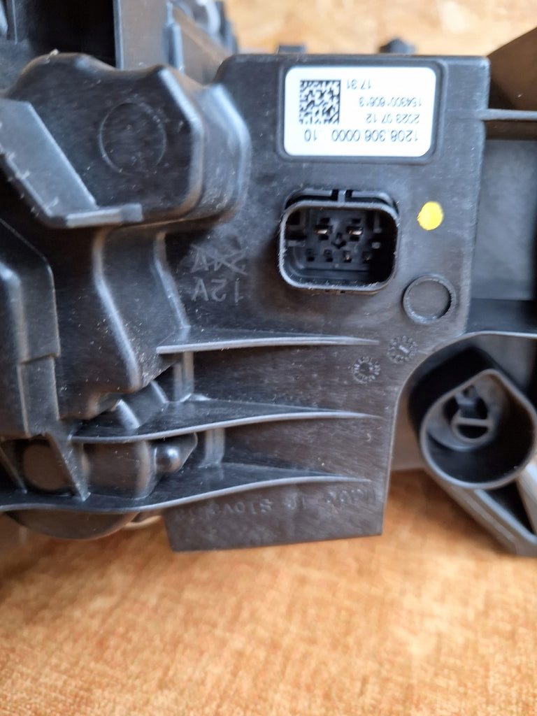 Frontscheinwerfer BMW 2 Active Tourer U06 5A42248-08 LED Rechts Headlight