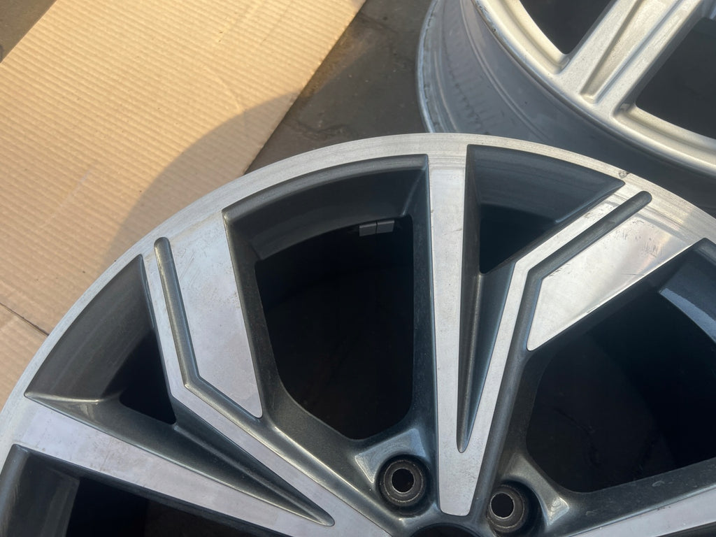 1x Alufelge 20 Zoll 8.0" 5x112 89A601025G Audi E Tron Rim Wheel FEL7751717201ry
