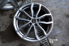 Laden Sie das Bild in den Galerie-Viewer, 1x Alufelge 18 Zoll 6.5" 5x112 41ET 6877550 BMW X1 F48 Rim Wheel FEL8983698233jh