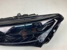 Laden Sie das Bild in den Galerie-Viewer, Frontscheinwerfer Skoda Enyaq 5LB941015 LED Links Scheinwerfer Headlight