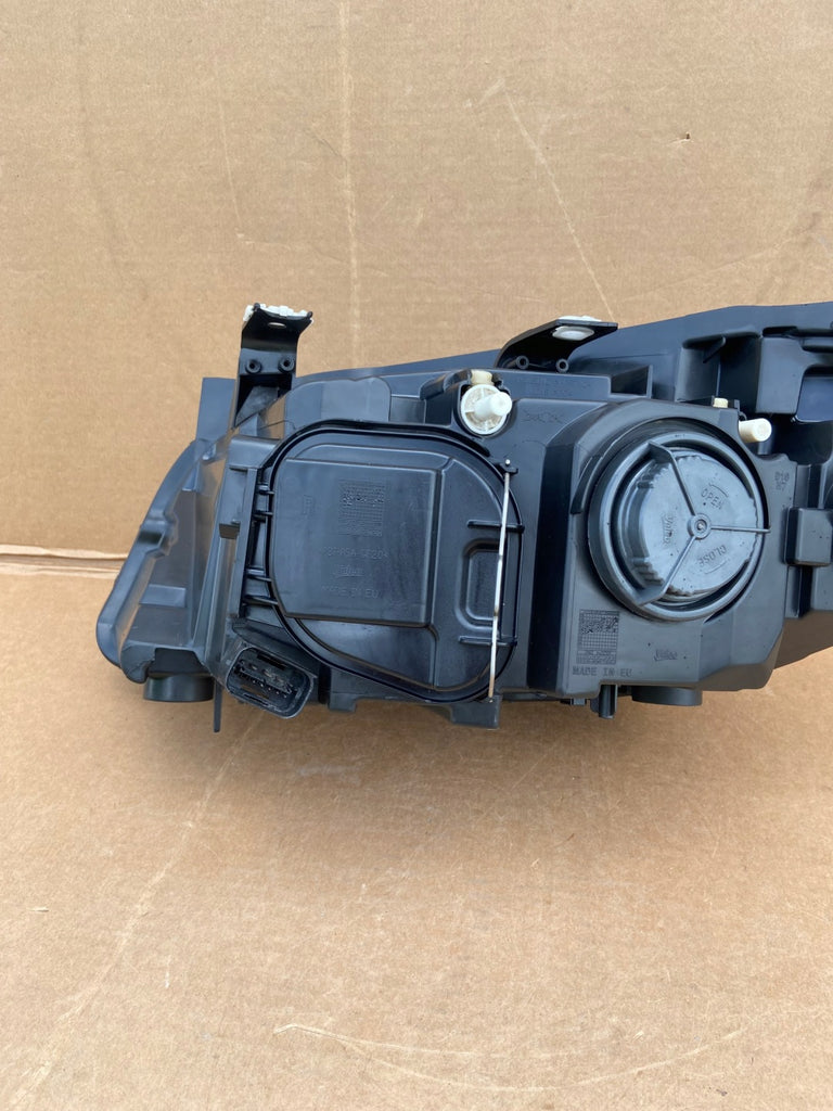 Frontscheinwerfer BMW X1 E84 Bi-Xenon Rechts Scheinwerfer Headlight SCH3158626400lh