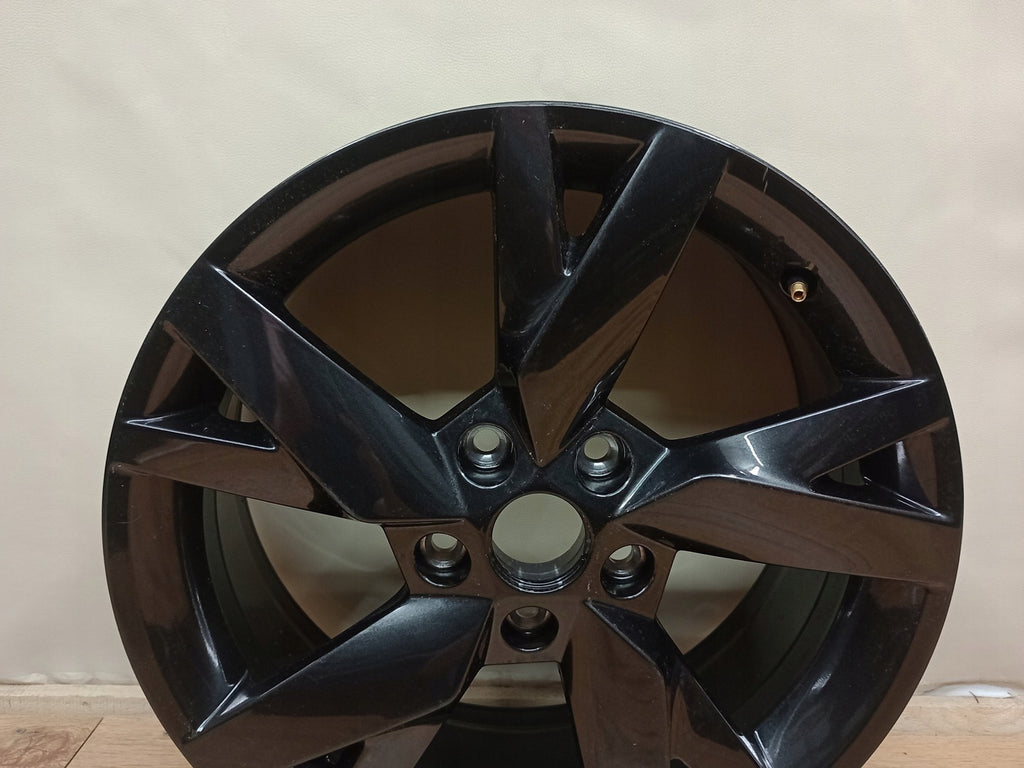 1x Alufelge 17 Zoll 6.5" 5x112 46ET Glanz Silber 5E3601025 Skoda Octavia 5e3