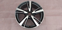 Load image into Gallery viewer, 1x Alufelge 18 Zoll 8.0&quot; 5x112 46ET Glanz Silber 8Y0601025N Audi A3 Mg Rim Wheel