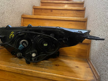 Laden Sie das Bild in den Galerie-Viewer, Frontscheinwerfer Honda Crv Cr-V IV Rechts Scheinwerfer Headlight SCH7055329230qq