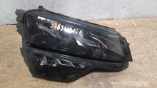 Load image into Gallery viewer, Frontscheinwerfer Skoda Karoq 57B941016A LED Rechts Scheinwerfer Headlight SCH9390091434ia