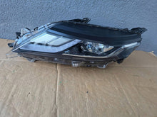 Load image into Gallery viewer, Frontscheinwerfer Mitsubishi L200 8301D381 LED Links Scheinwerfer Headlight SCH4144715081fa