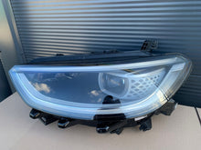 Laden Sie das Bild in den Galerie-Viewer, Frontscheinwerfer VW Id.3 10B941035G Full LED Links Scheinwerfer Headlight SCH5725032943jk