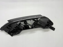 Laden Sie das Bild in den Galerie-Viewer, Frontscheinwerfer Hyundai Kona 92207J9000 Links Scheinwerfer Headlight SCH9918421163ye