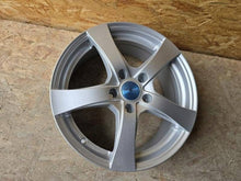 Load image into Gallery viewer, 1x Alufelge 17 Zoll 7.0" 5x108 48ET Silber KBA47783 BMW 1 I Passat Rim Wheel FEL6171758036ej