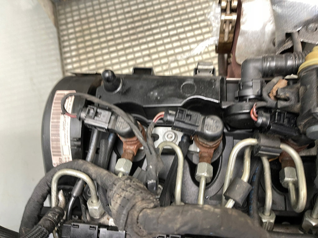 Motor Audi VW A1 Golf VI CAYC 1.6 TDI 105PS 77kW 203TKm 2011 Diesel Komplett