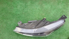 Laden Sie das Bild in den Galerie-Viewer, Frontscheinwerfer Ford Focus NX7B-13E015-CF Full LED Links Headlight SCH9857467068vm