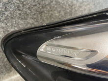 Laden Sie das Bild in den Galerie-Viewer, Frontscheinwerfer Mercedes-Benz W247 A2479065207 LED Rechts Headlight SCH2854246057be