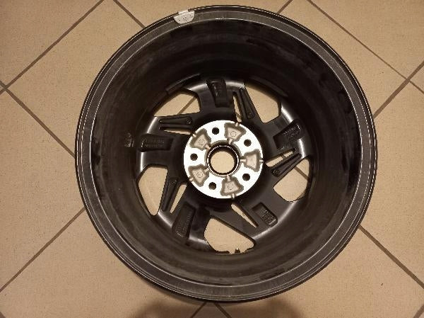 1x Alufelge 16 Zoll 6.5" 5x114.3 52910-G4600 Hyundai I30 Rim Wheel FEL5741964355bo