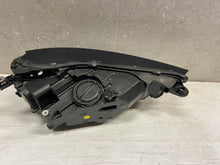 Laden Sie das Bild in den Galerie-Viewer, Frontscheinwerfer Audi Q5 80A941043 Links Scheinwerfer Headlight