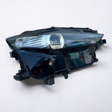 Load image into Gallery viewer, Frontscheinwerfer Mazda Cx30 Cx-30 DGJ1-51030 FULL LED Rechts Headlight