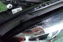 Laden Sie das Bild in den Galerie-Viewer, Frontscheinwerfer Mercedes-Benz W246 A2469066201 Rechts Scheinwerfer Headlight SCH7969300433yq