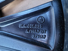 Load image into Gallery viewer, 1x Alufelge 19 Zoll 8.0" 5x112 5LA601025A Skoda Enyaq Rim Wheel FEL5069911284vv