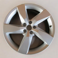 Load image into Gallery viewer, 1x Alufelge 17 Zoll 6.5&quot; 5x112 39ET 2GM601025A VW T-Cross Rim Wheel