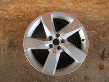 Load image into Gallery viewer, 1x Alufelge 17 Zoll 6.5&quot; 5x112 39ET 2GM601025A VW T-Cross Rim Wheel