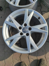 Laden Sie das Bild in den Galerie-Viewer, 4x Alufelge 17 Zoll 7.5" 5x112 38ET Glanz Schwarz 8W0601025K Audi A4 Rim Wheel FEL8549796365td