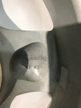 Load image into Gallery viewer, 1x Alufelge 13 Zoll 5.5" 4x100 43ET Glanz Silber 6N0071492 VW Polo Rim Wheel FEL6538597116ha