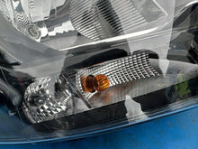 Laden Sie das Bild in den Galerie-Viewer, Frontscheinwerfer Ford Transit 01037199900010 GK3113W029BC Rechts Headlight SCH2358390250wx