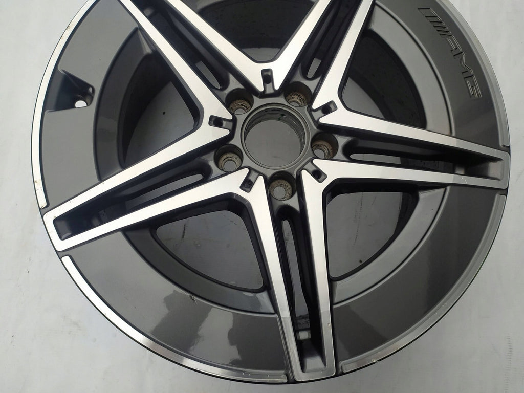 1x Alufelge 18 Zoll 8.5" 5x112 52ET Glanz Schwarz A2064011800 Mercedes-Benz W206 FEL8203157559ci