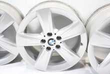 Laden Sie das Bild in den Galerie-Viewer, 4x Alufelge 17 Zoll 7.5" 5x112 54ET Silber BMW6855087 BMW F45 F46 Rim Wheel FEL5118497035kr
