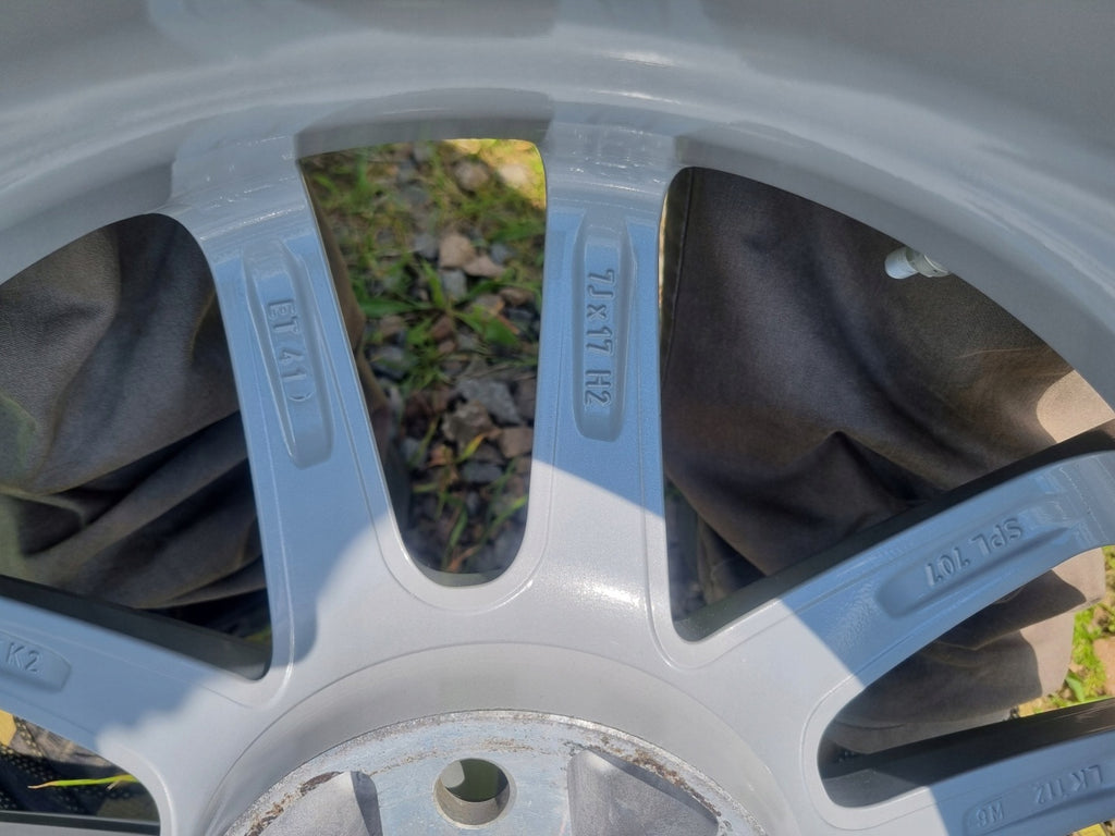 4x Alufelge 17 Zoll 7.0" 5x112 41ET Glanz Silber KBA51653 Mercedes-Benz FEL2878193584fw