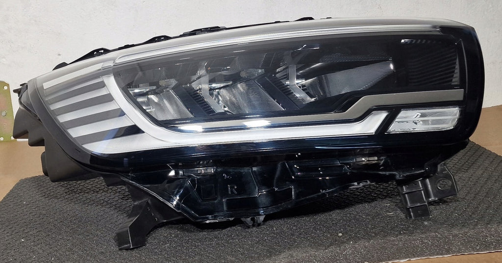 Frontscheinwerfer Renault Kangoo 260103264R Rechts Scheinwerfer Headlight SCH6034449705al