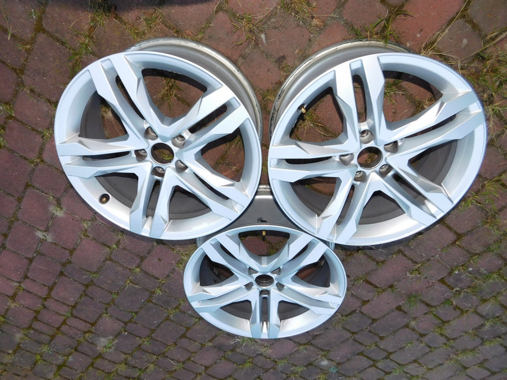1x Alufelge 18 Zoll 7.5" 5x112 29ET Glanz Silber 8W9601025B Audi A4 B9 Rim Wheel FEL2299764834ww