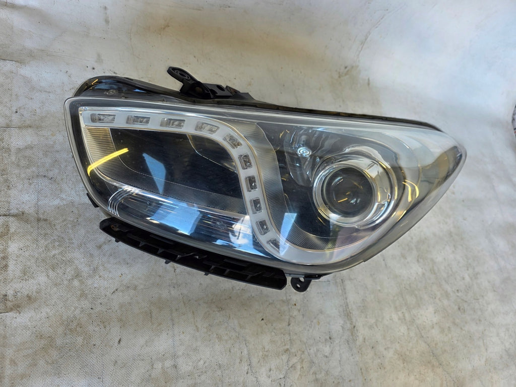 Frontscheinwerfer Hyundai I I40 LED Links Scheinwerfer Headlight SCH2215355317fr