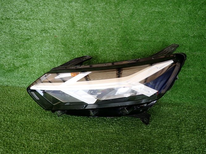 Frontscheinwerfer Dacia Logan III Jogger 260601750R Full LED Links Headlight SCH8049046630dv