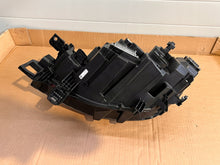 Load image into Gallery viewer, Frontscheinwerfer VW Id.5 Id.4 11B941006B Rechts Scheinwerfer Headlight SCH6788697287xu