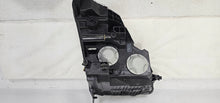 Laden Sie das Bild in den Galerie-Viewer, Frontscheinwerfer Ford Transit Courier R2X613W029 Rechts Scheinwerfer Headlight SCH8026873329fi