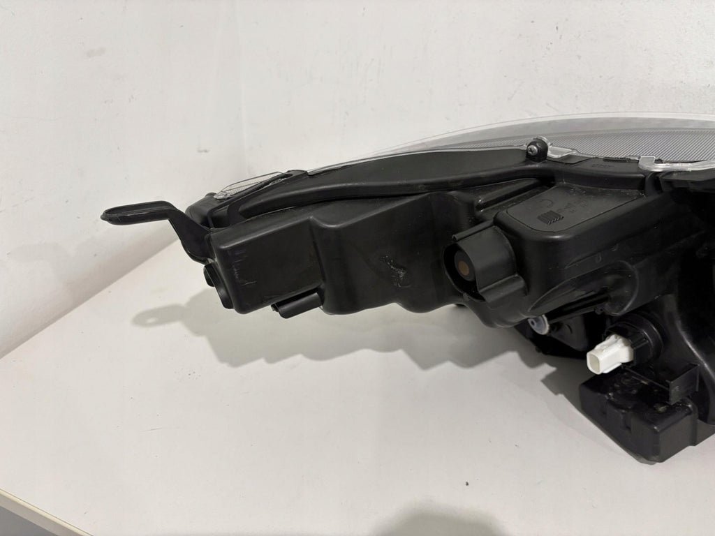 Frontscheinwerfer Toyota Yaris 81150-K008 EUK0-8 Full LED Links Headlight SCH2750044086wu