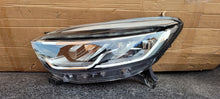 Load image into Gallery viewer, Frontscheinwerfer Renault Captur I 260606152R Full LED Links Headlight SCH4993602010br